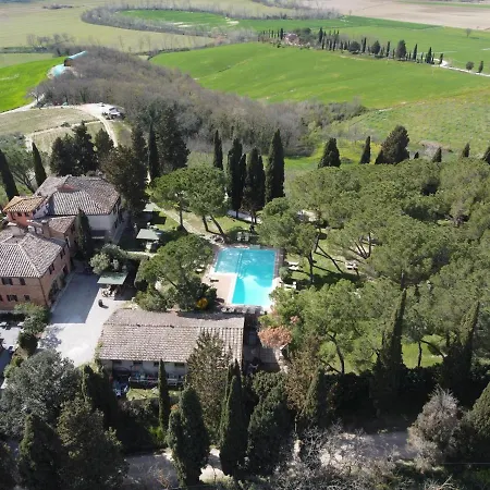 Agriturismo Pieve Sprenna Farm stay Buonconvento
